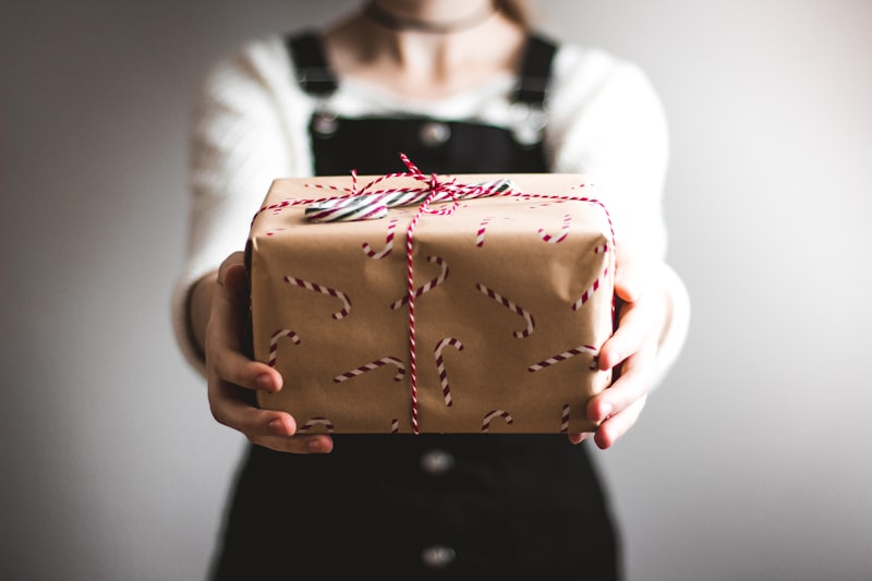 Forwarding parcel to international address