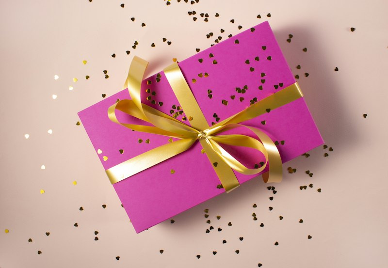 Consolidated parcels branded with Mor Style Edit